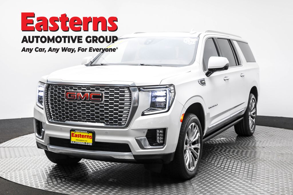 2022 GMC Yukon XL Denali's photo