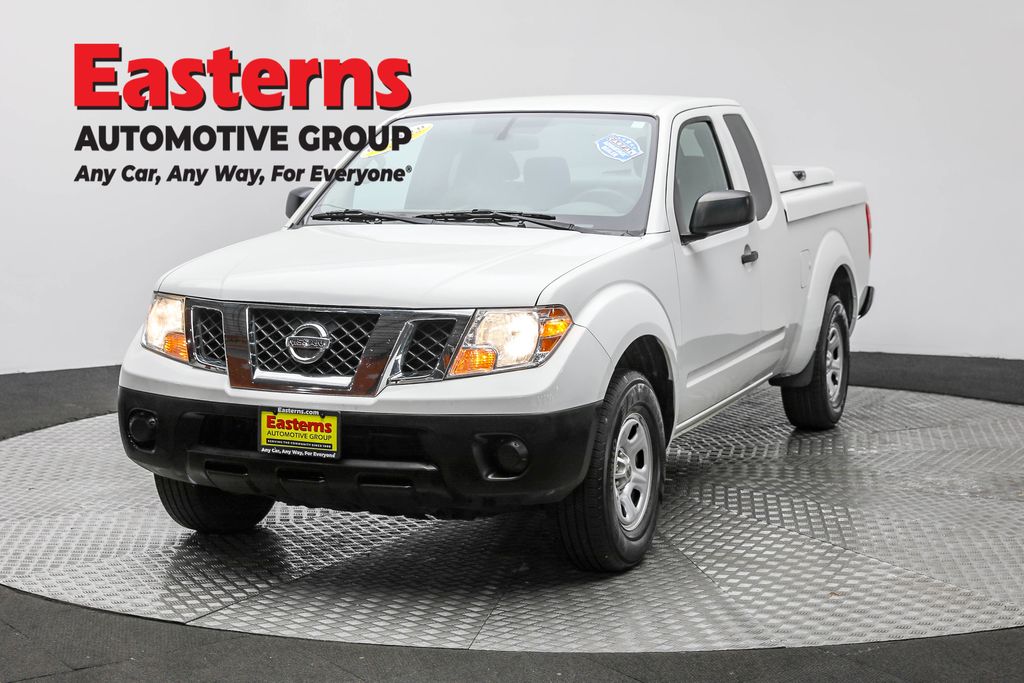 2017 Nissan Frontier S's photo