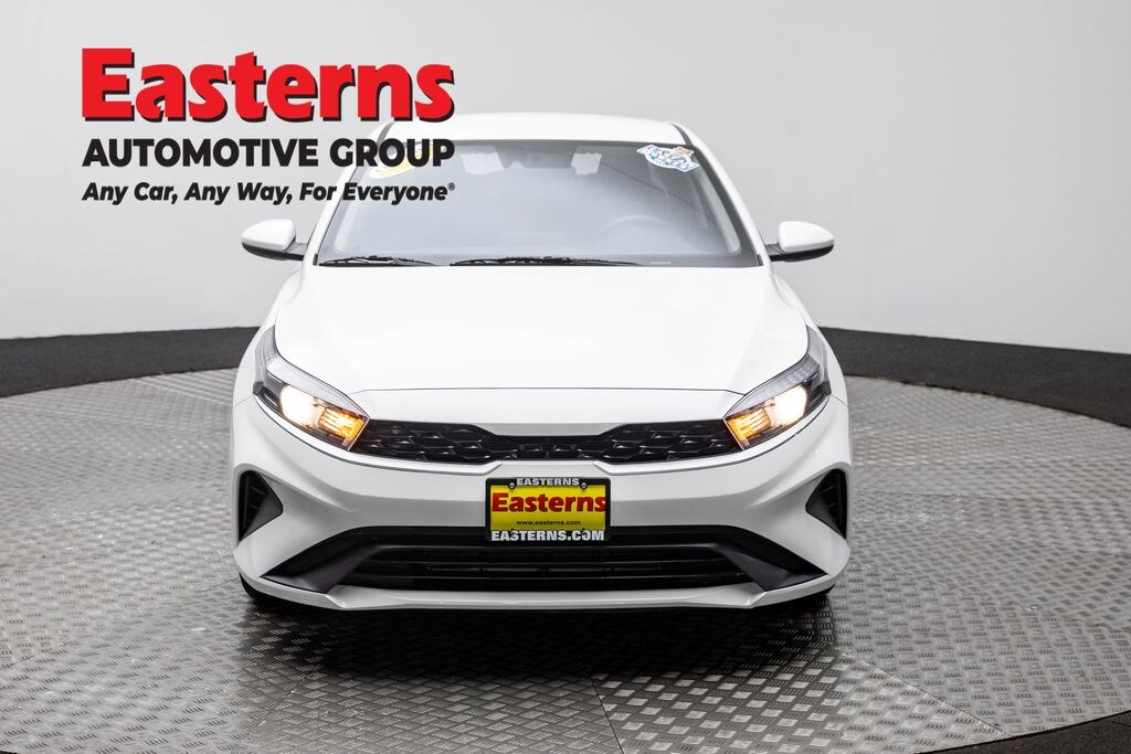 Used 2023 Kia Forte LXS Sedan