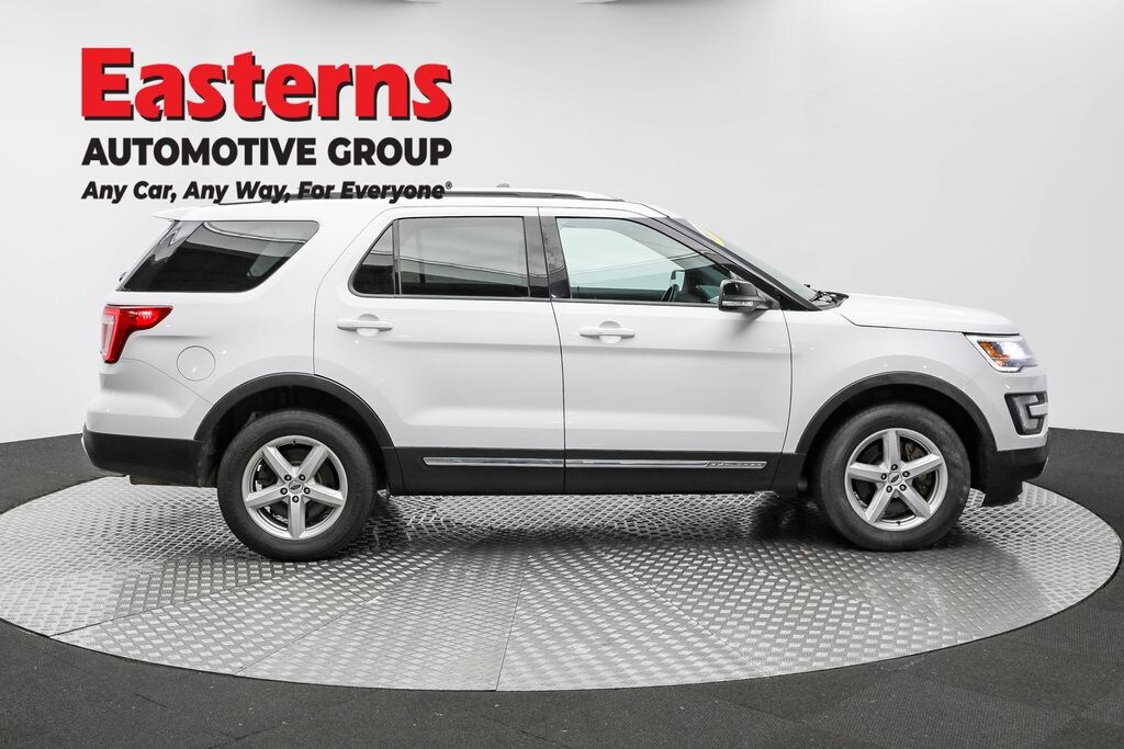 Used 2017 Ford Explorer XLT SUV