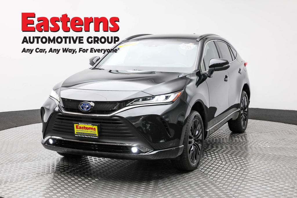 2023 Toyota Venza Nightshade's photo