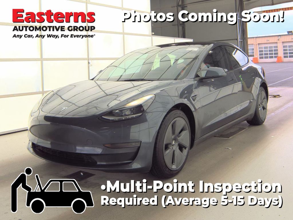 2023 Tesla Model 3 -'s photo