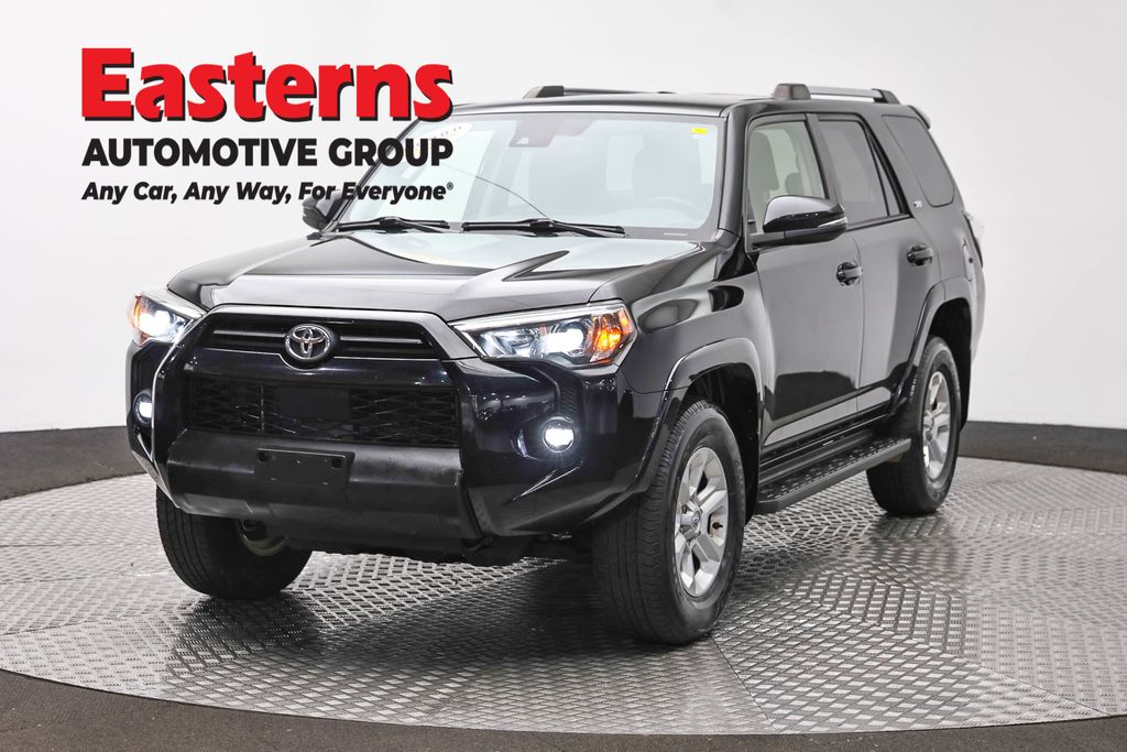 2022 Toyota 4Runner SR5 Premium 4WD V6's photo