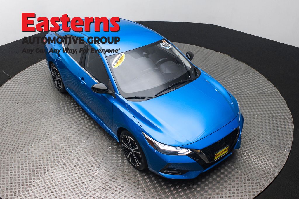 2023 Nissan Sentra SR photo 3