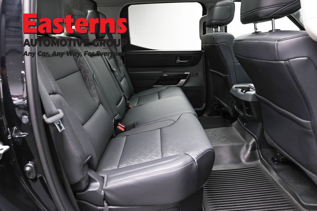 2024 Toyota Tundra Limited - Photo 27