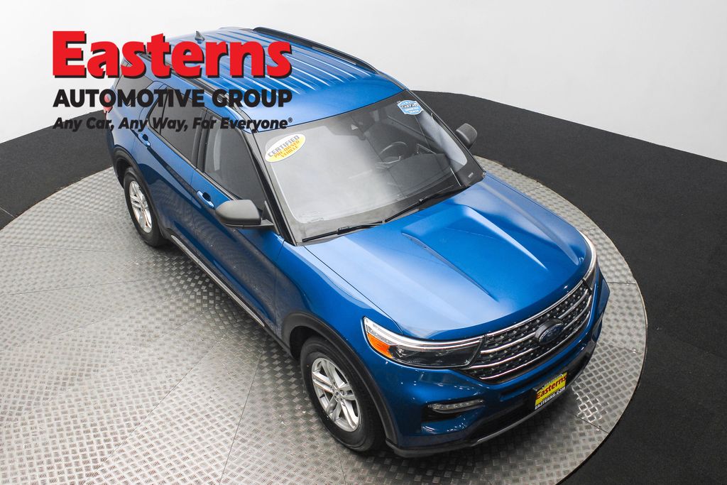 2022 Ford Explorer XLT photo 3