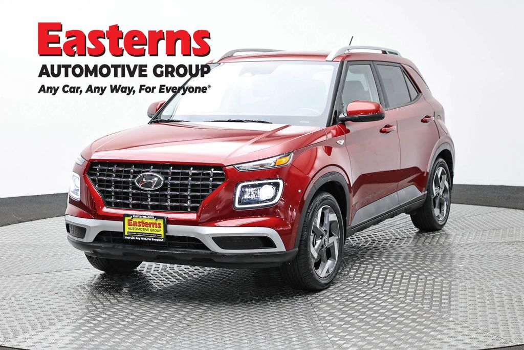 2024 Hyundai Venue Limited IVT's photo