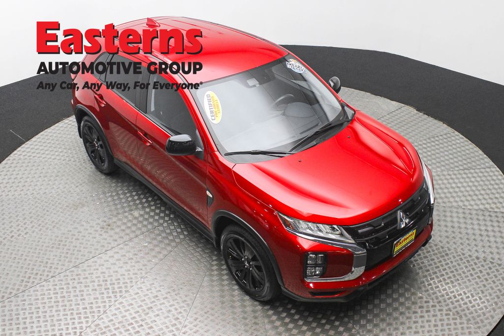 2022 Mitsubishi Outlander Sport LE photo 2