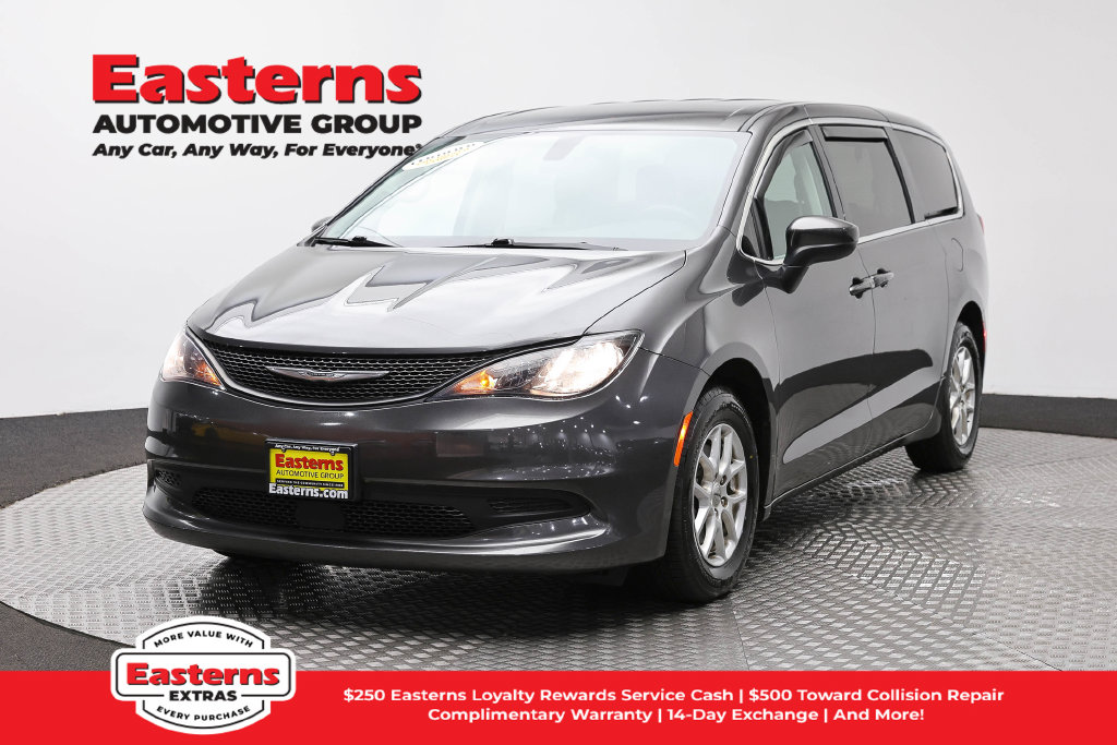 2022 Chrysler Voyager
