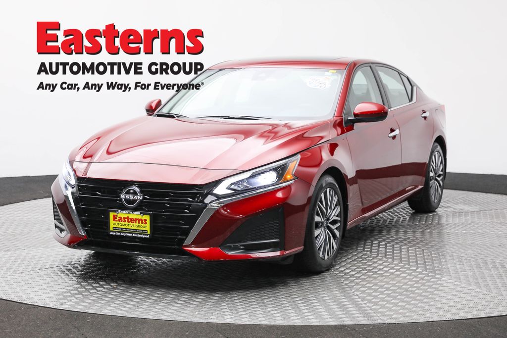 2023 Nissan Altima SV