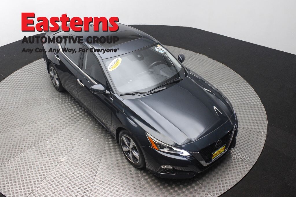 Used 2022 Nissan Altima 2.5 SL Sedan