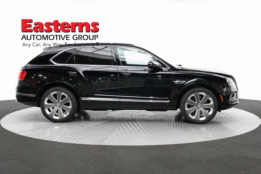2018 Bentley Bentayga Mulliner photo 4