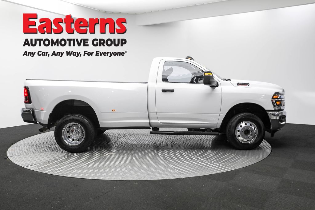 2025 RAM Ram 3500 Pickup Tradesman - Photo 4