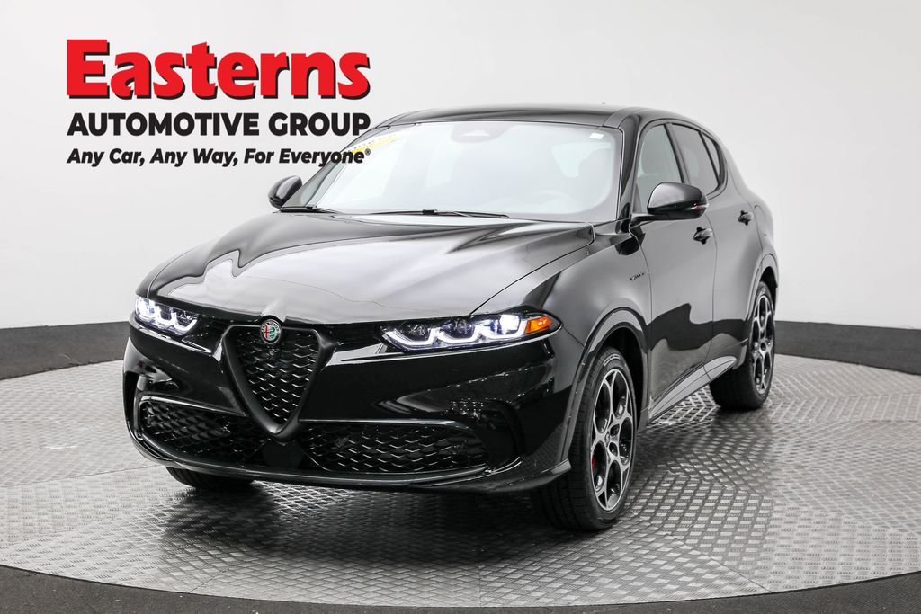 2024 Alfa Romeo Tonale Veloce's photo