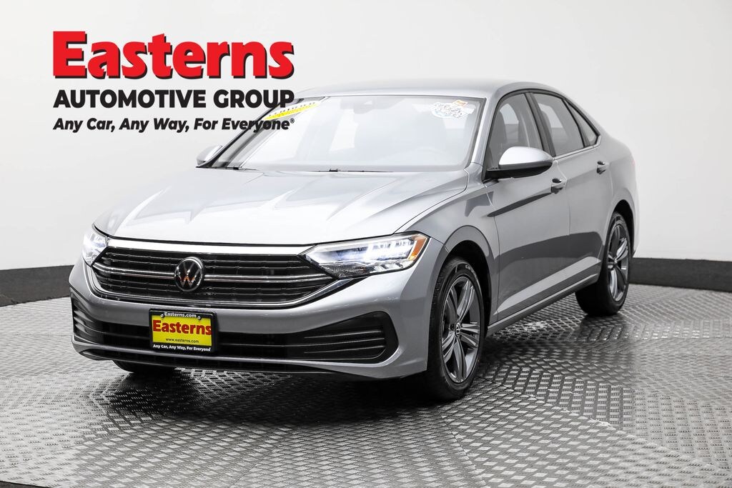 Used 2024 Volkswagen Jetta 1.5T SE Sedan