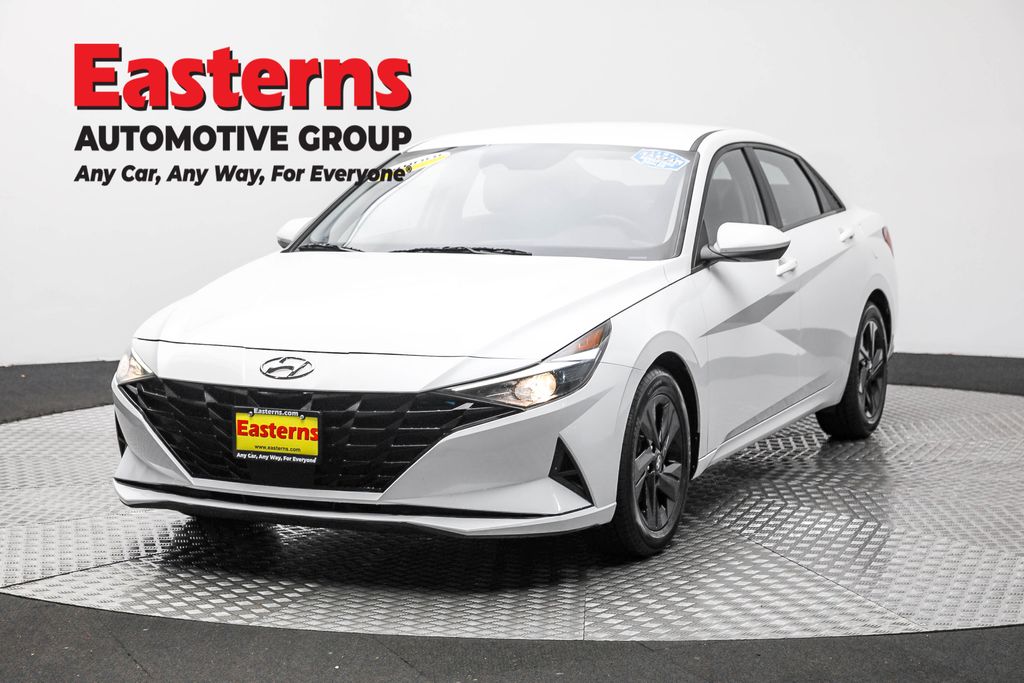 2022 Hyundai Elantra SEL