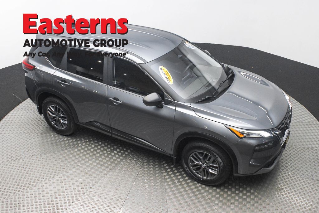 2023 Nissan Rogue S photo 3