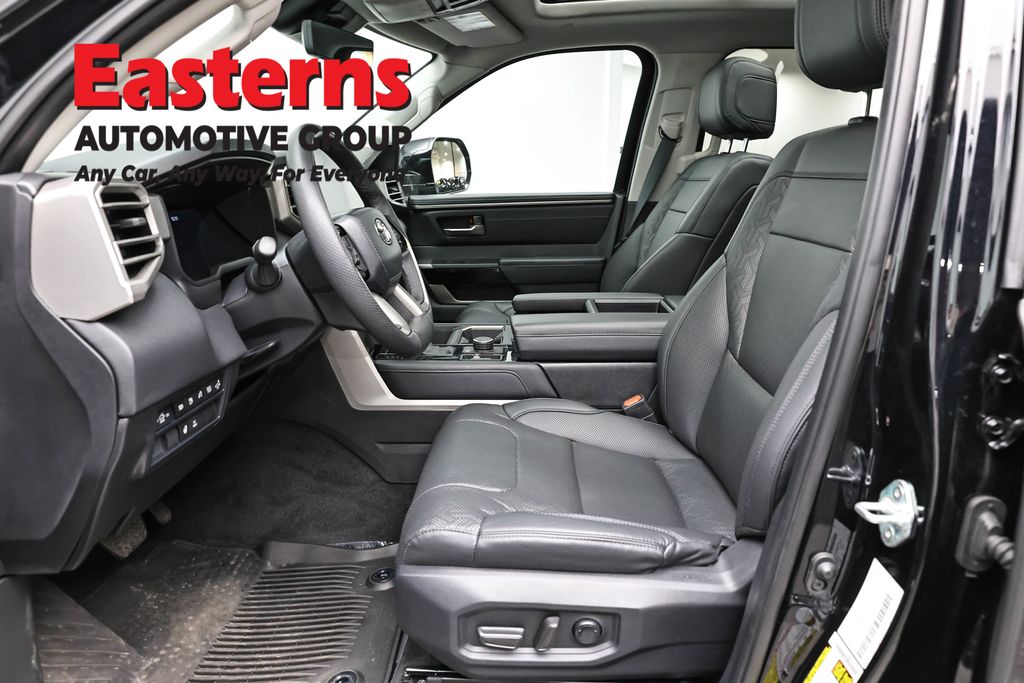 2024 Toyota Tundra Limited - Photo 14