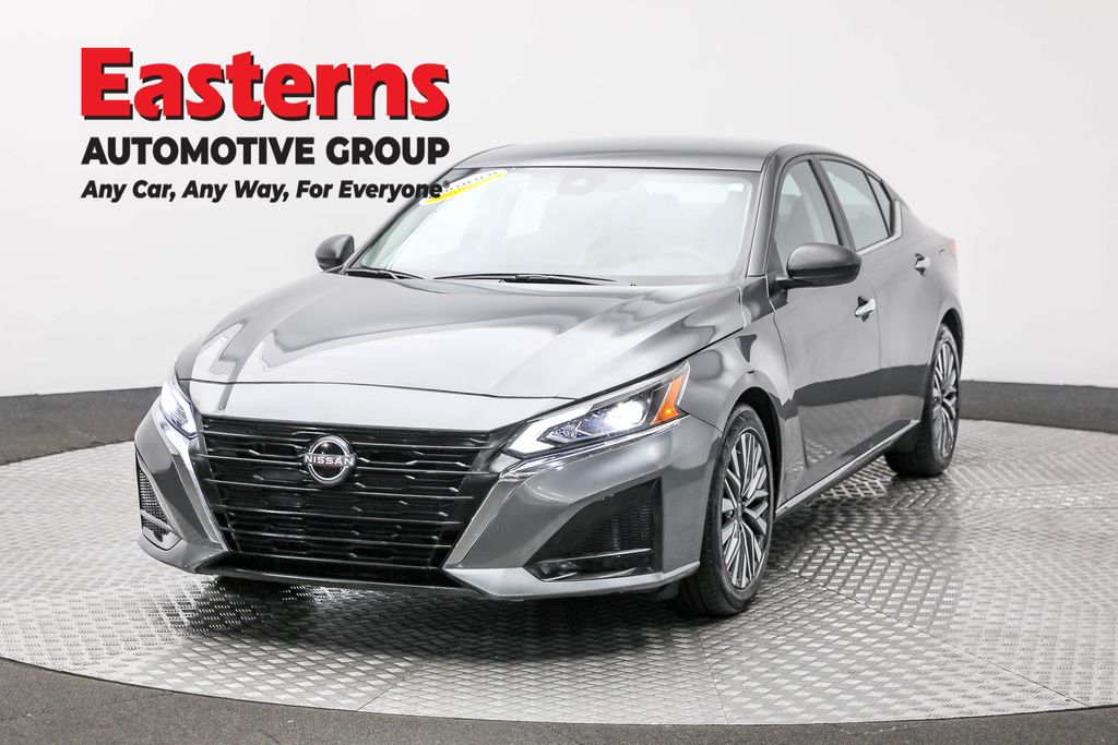 2024 Nissan Altima SV