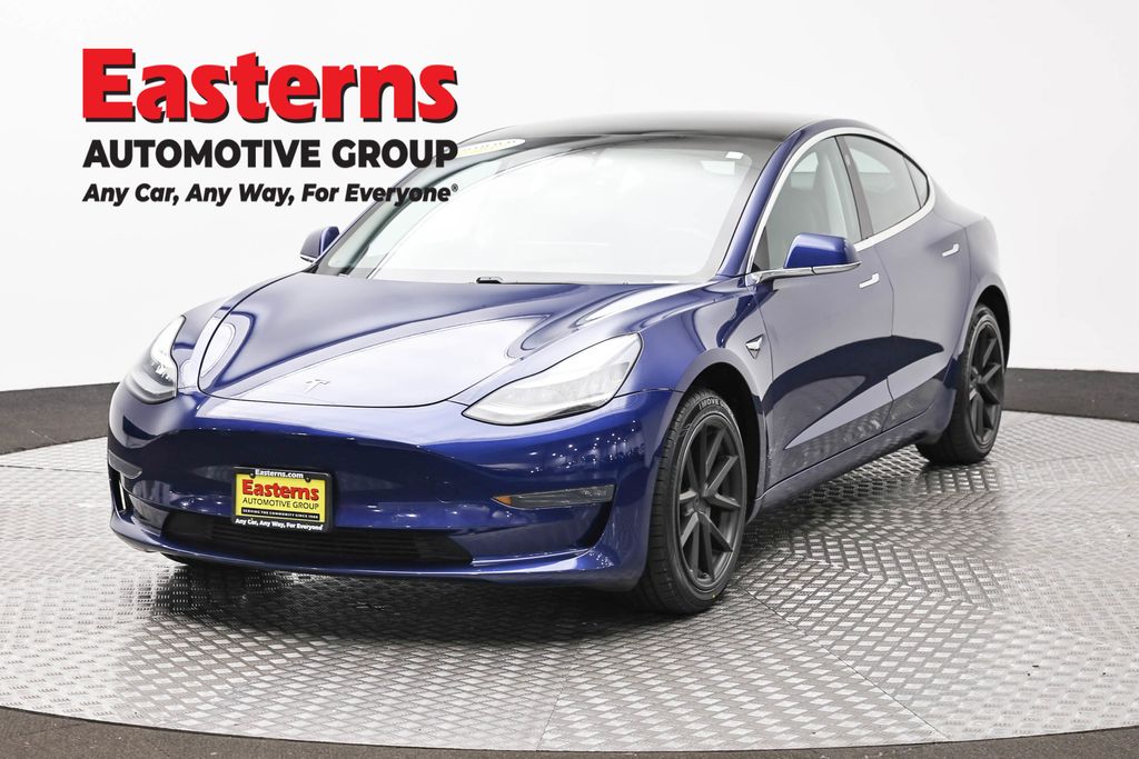 2019 Tesla Model 3 Long Range Dual Motor All-Wheel Drive's photo