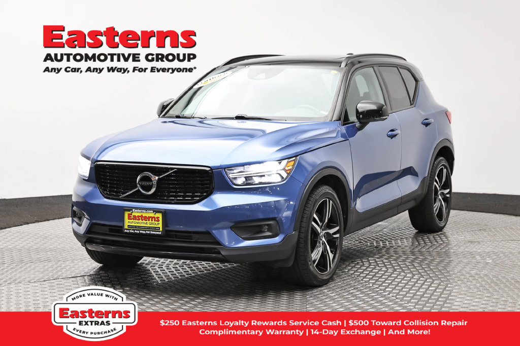 2020 Volvo XC40 R-Design