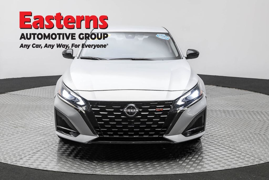 Used 2024 Nissan Altima 2.5 SR Sedan