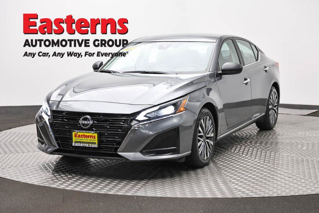 2025 Nissan Altima