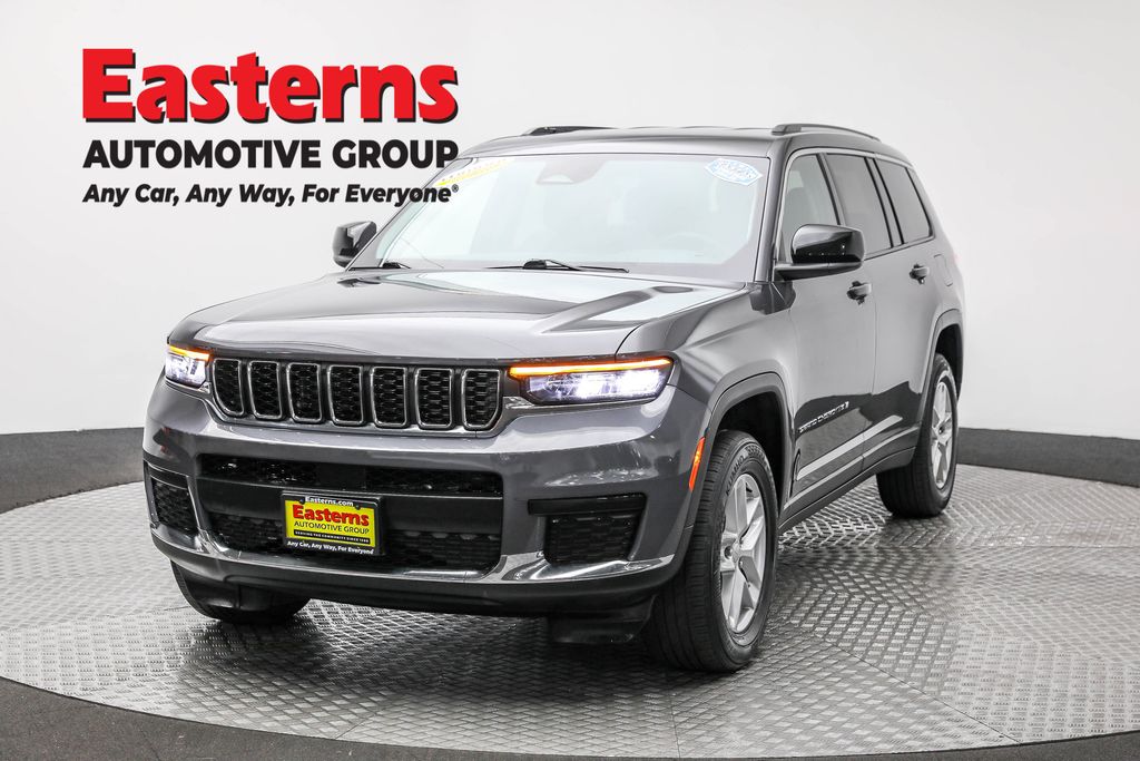 2023 Jeep Grand Cherokee L Laredo's photo