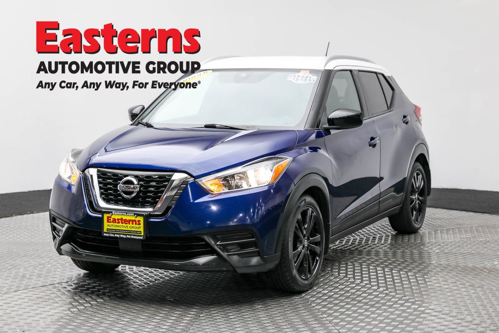 2020 Nissan Kicks SV's photo