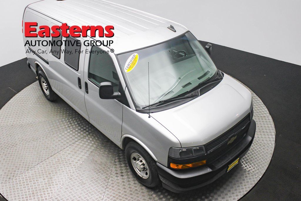 2018 Chevrolet Express 2500 Work Van Cargo photo 3