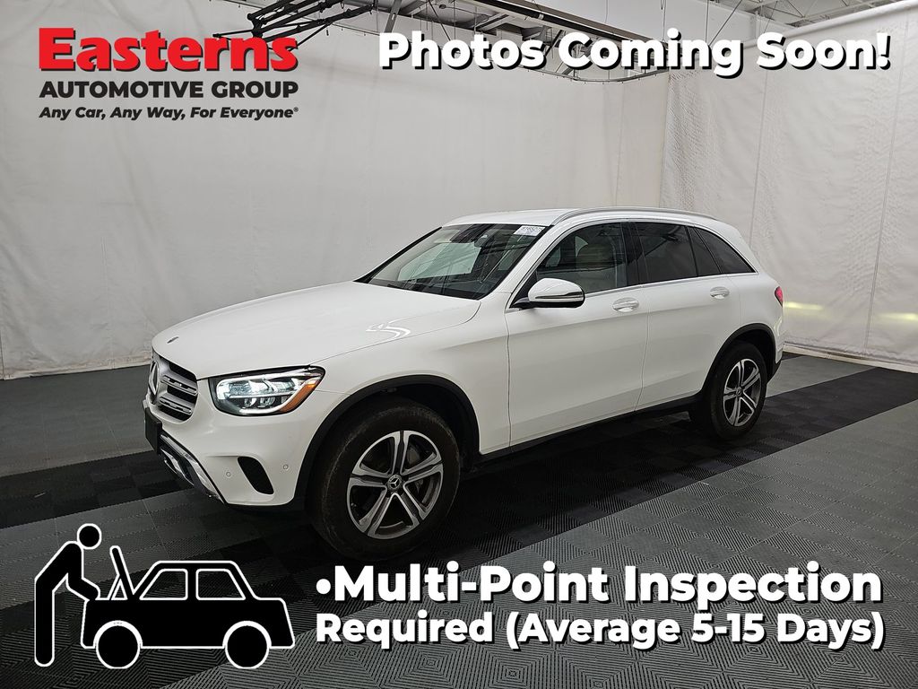 2022 Mercedes-Benz GLC GLC300's photo