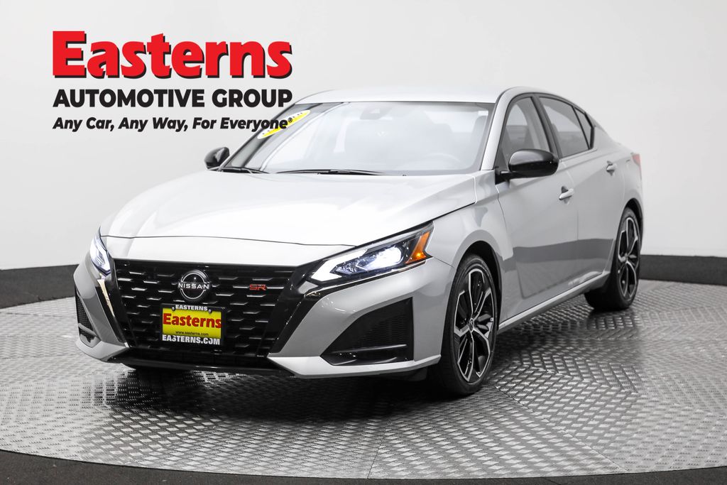 2024 Nissan Altima SR
