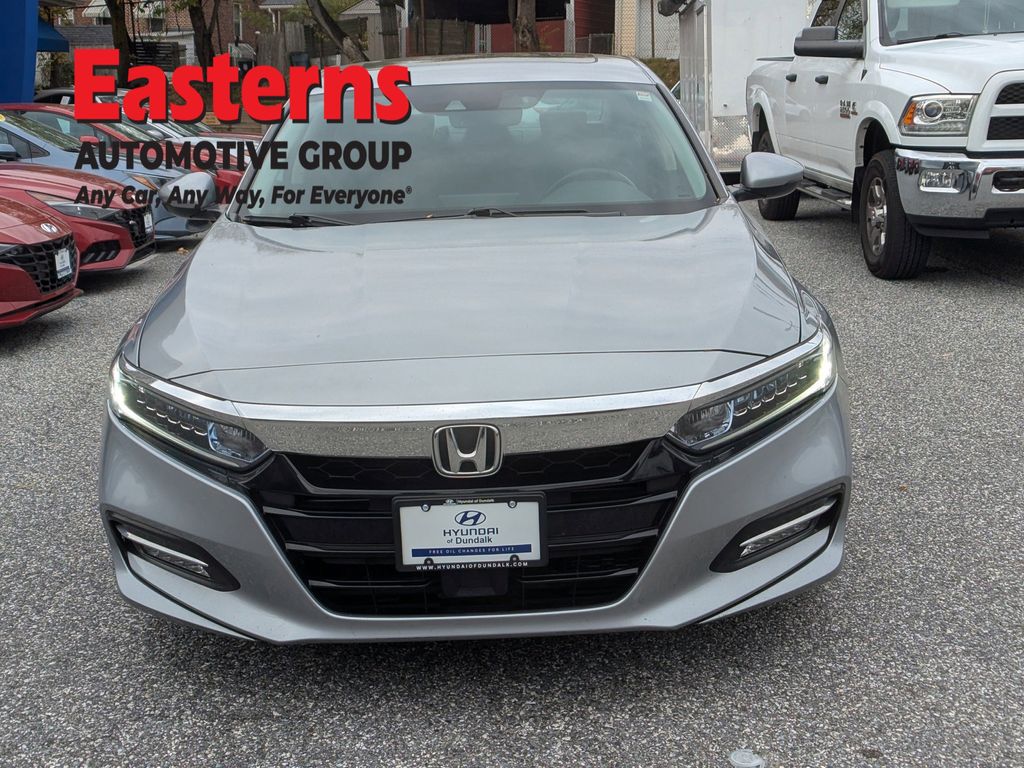2018 Honda Accord Hybrid EX-L photo 2