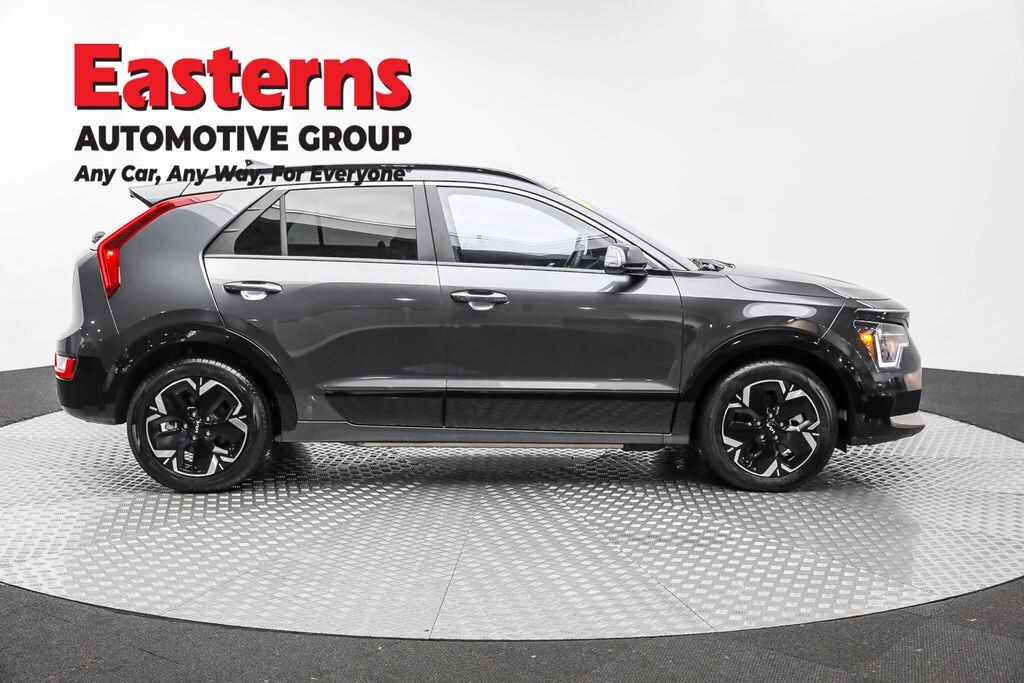 Used 2024 Kia Niro EV Wind SUV