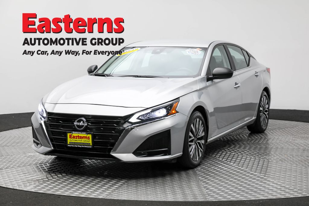 2024 Nissan Altima SV