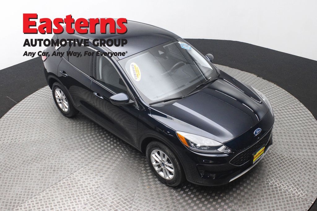 Used 2021 Ford Escape Hybrid SE SUV