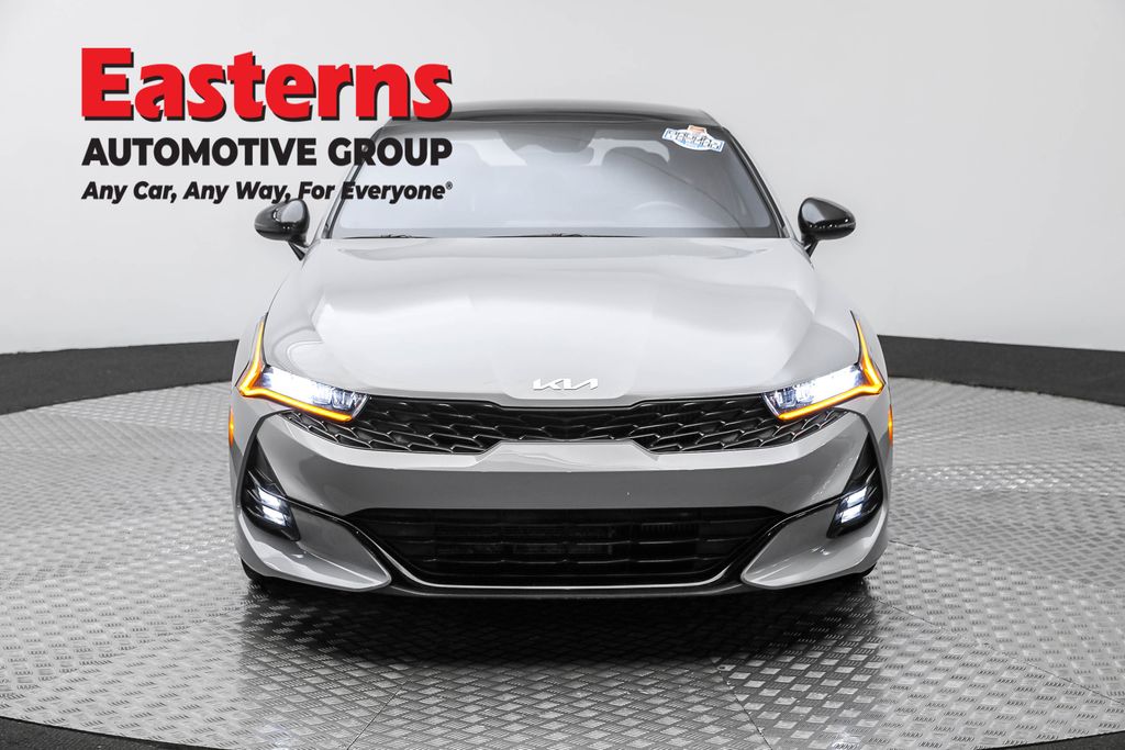 2024 Kia K5 GT photo 2