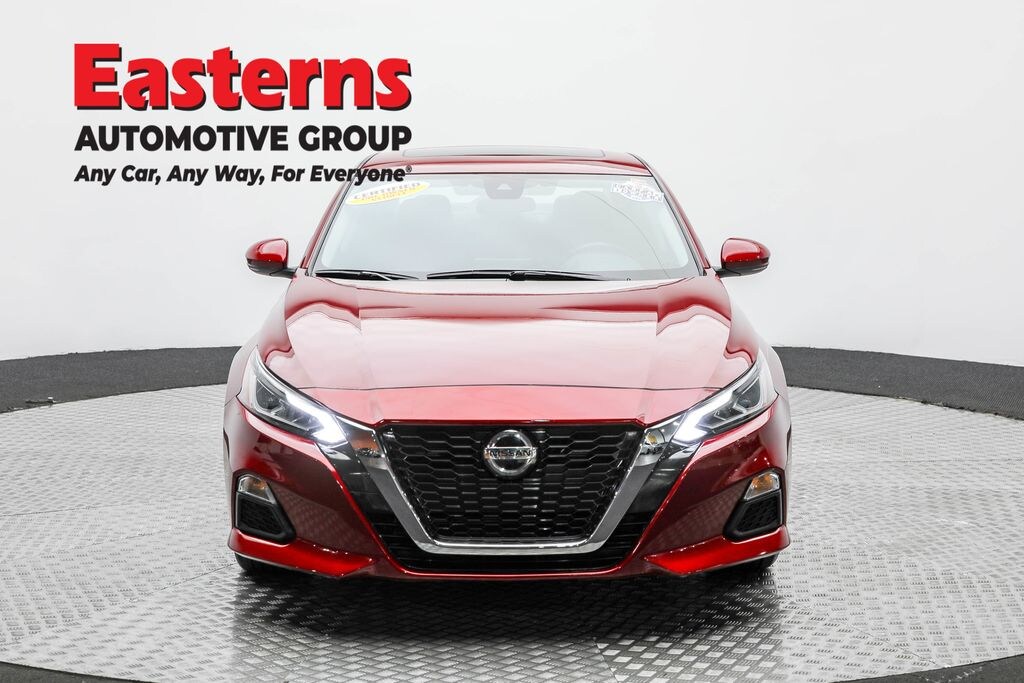 Used 2021 Nissan Altima 2.5 SV Sedan