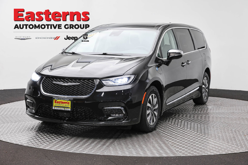 2023 Chrysler Pacifica Hybrid