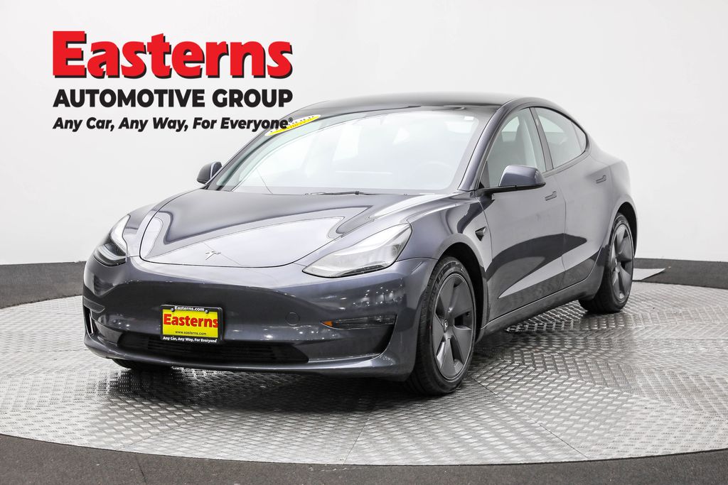 2023 Tesla Model 3 Base's photo