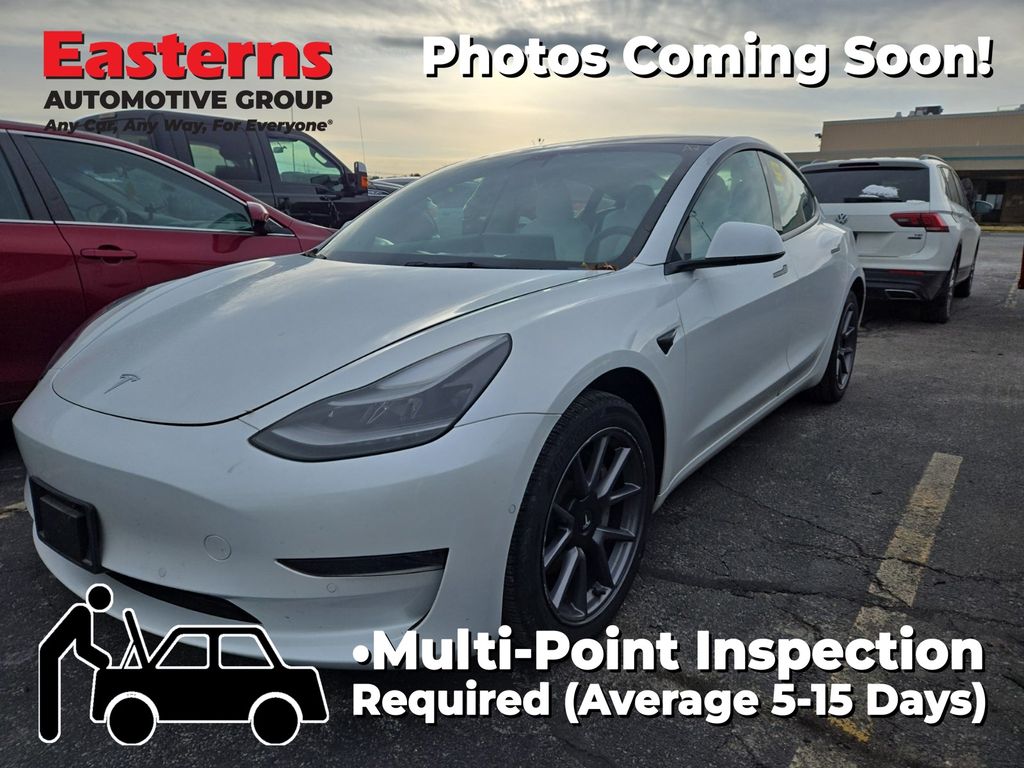 2021 Tesla Model 3 Base's photo