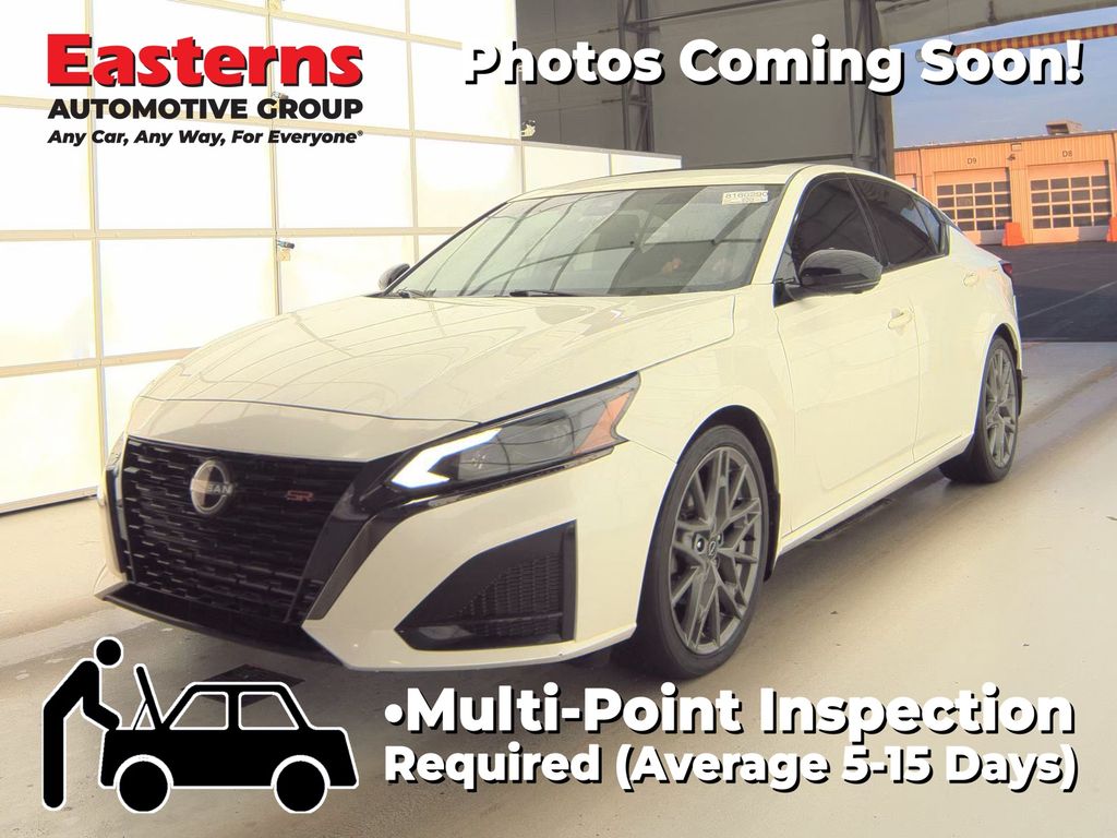 2023 Nissan Altima SR