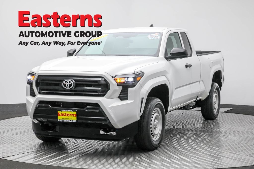 Used 2024 Toyota Tacoma SR Truck