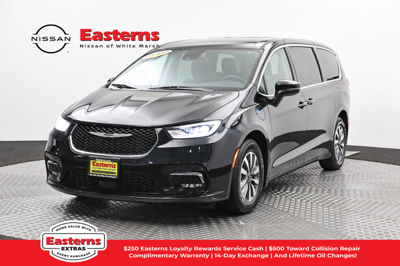 2023 Chrysler Pacifica Hybrid Touring L