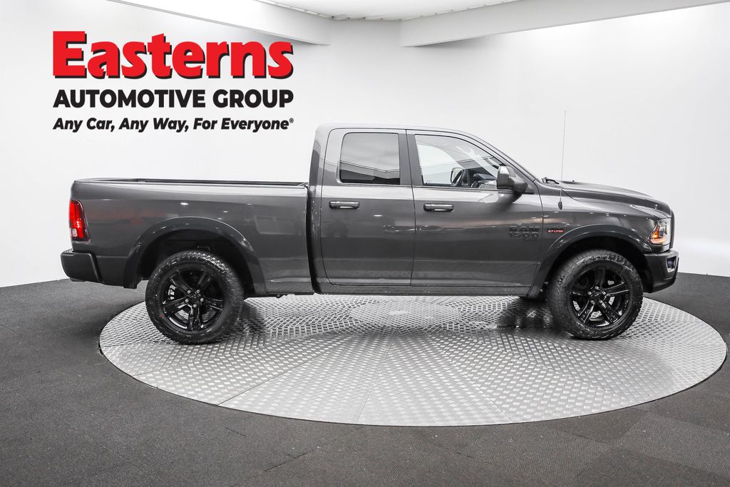 2021 Ram 1500 Classic Warlock photo 3