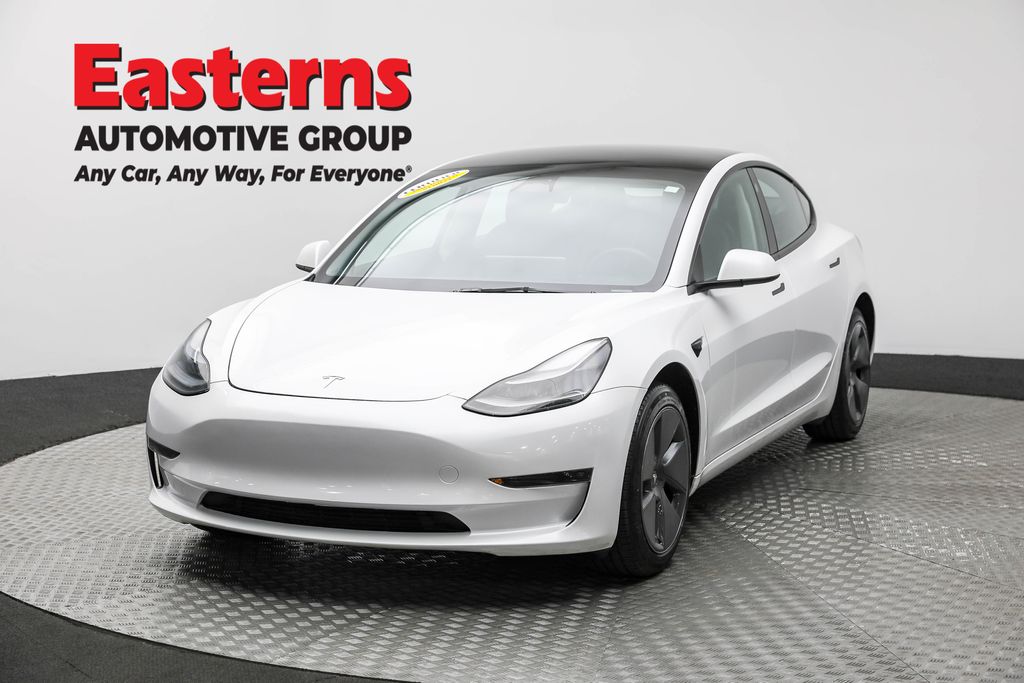 2023 Tesla Model 3 Base's photo