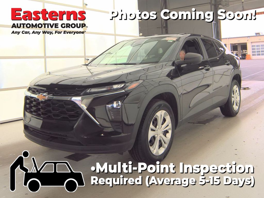 2024 Chevrolet Trax LS