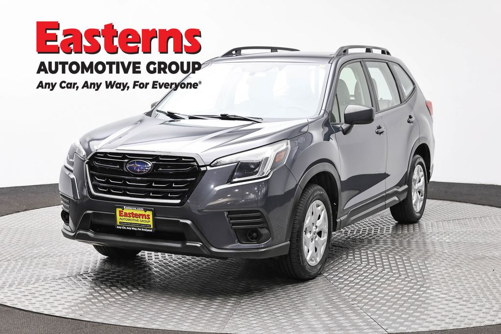 2023 Subaru Forester Base