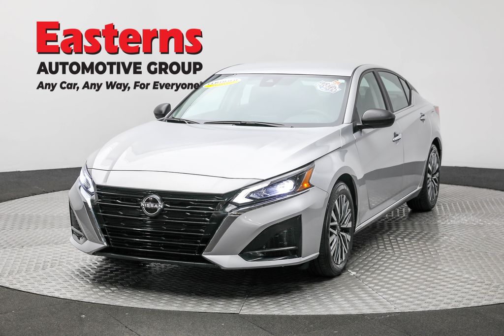 2024 Nissan Altima SV