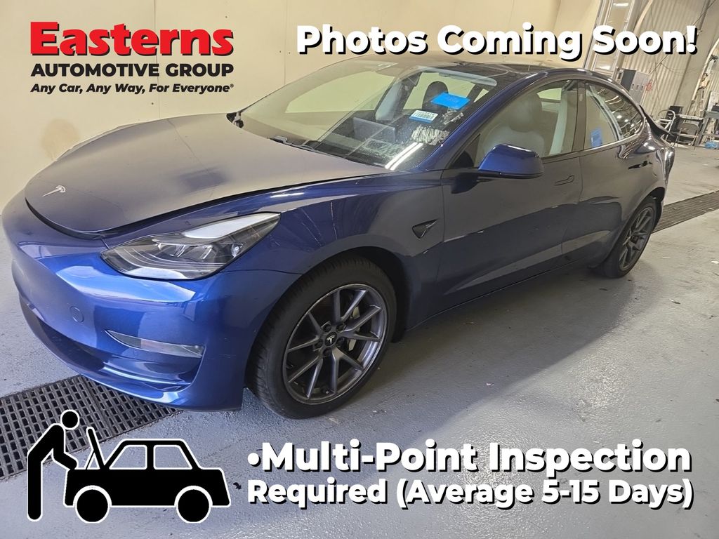 2021 Tesla Model 3 Standard Range Plus's photo